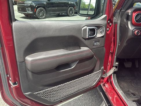 Used 2021 Jeep Wrangler Unlimited Rubicon AWD/4WD image 11