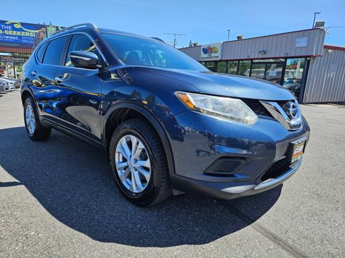 Used 2015 Nissan Rogue SV w/ SV Premium Package AWD/4WD image 3