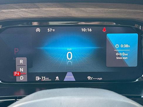 Used 2024 Volkswagen Atlas SE FWD image 34