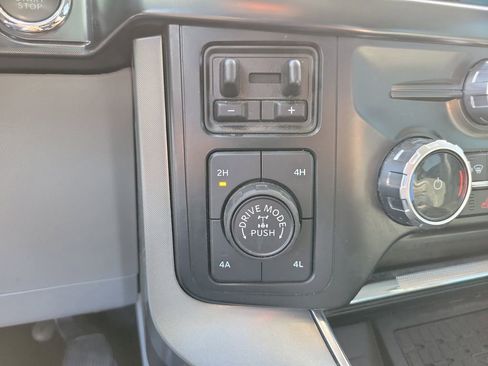 Used 2023 Ford F150 Limited image 25