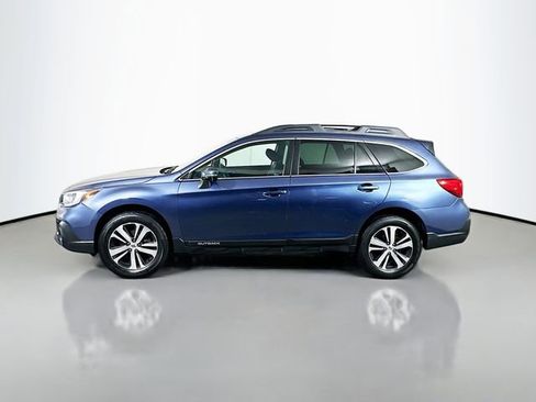 Used 2018 Subaru Outback 2.5i Limited image 9
