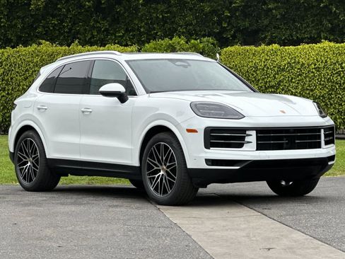 New 2026 Porsche Cayenne image 10