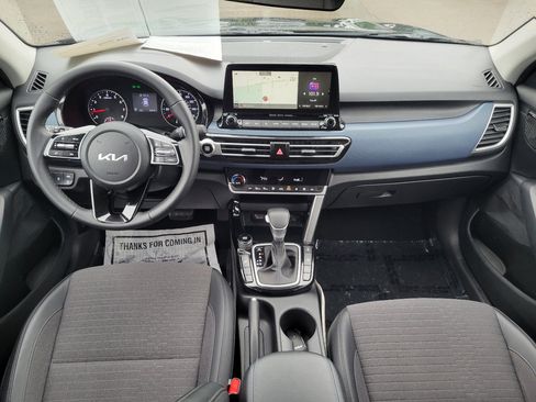Used 2022 Kia Seltos Nightfall Edition AWD/4WD image 9
