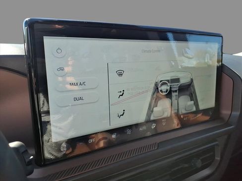 New 2025 Ford Bronco Sport Outer Banks w/ Outer Banks Tech Package+ AWD/4WD image 24