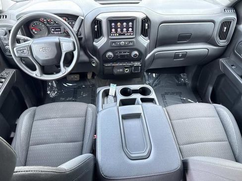 Used 2024 Chevrolet Silverado 1500 Custom Trail Boss AWD/4WD image 25