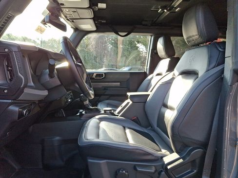 Used 2024 Ford Bronco Big Bend image 13