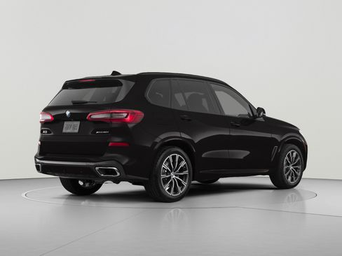 Used 2019 BMW X5 xDrive40i w/ M Sport Package AWD/4WD image 3