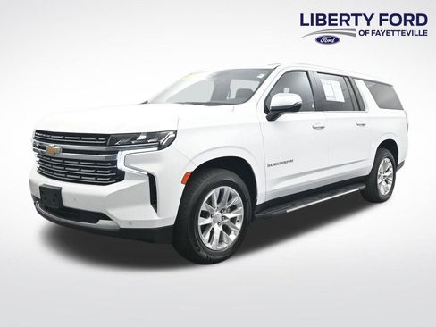 Used 2023 Chevrolet Suburban Premier image 1