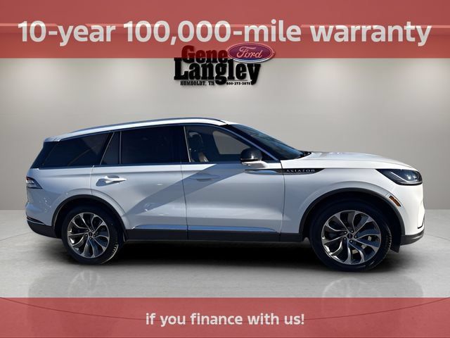 Used 2025 Lincoln Aviator Reserve w/ Illumination Package AWD/4WD image 9