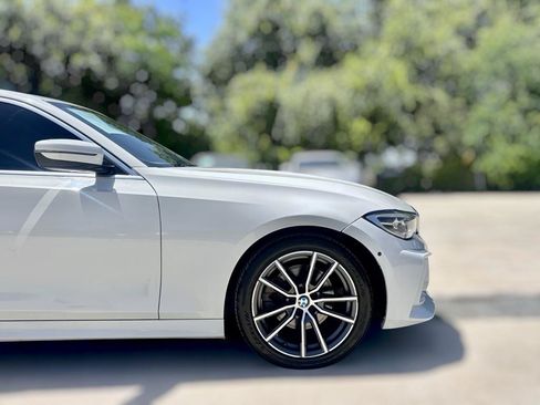 Used 2020 BMW 330i Sedan w/ Convenience Package RWD image 9