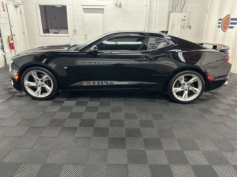 Used 2019 Chevrolet Camaro SS RWD image 6