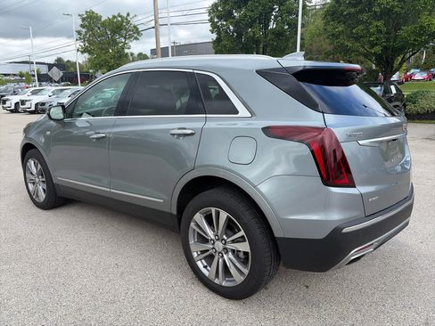 Certified 2023 Cadillac XT5 Premium Luxury AWD/4WD image 2