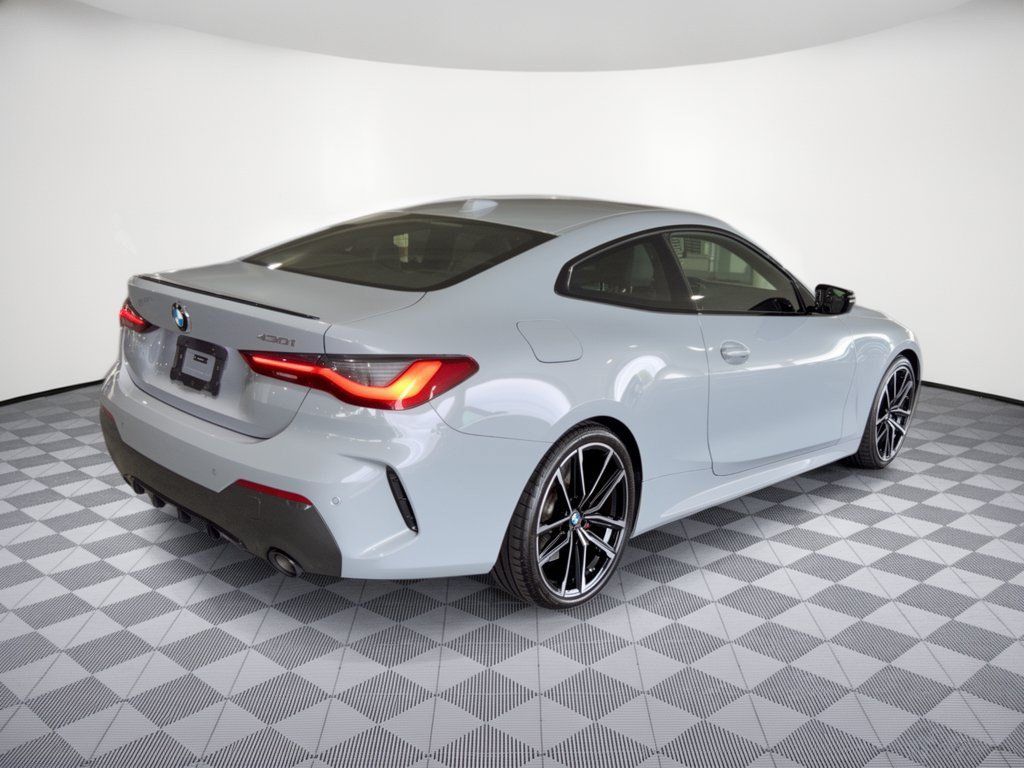 Certified 2024 BMW 430i Coupe w/ M Sport Package RWD image 7