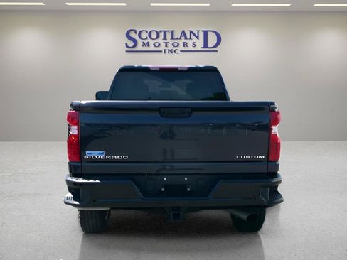 Used 2024 Chevrolet Silverado 2500 Custom w/ Custom Value Package AWD/4WD image 7