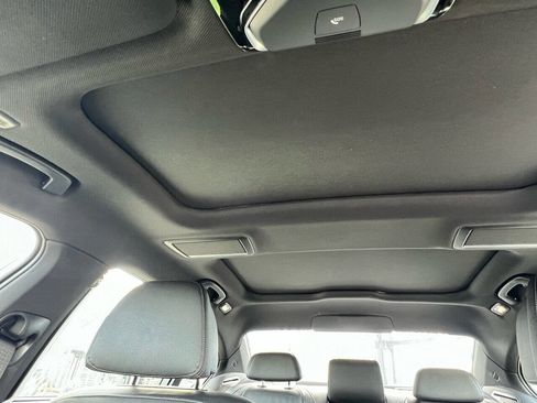 Used 2019 BMW 740e xDrive 740e xDrive iPerformance AWD 4 w/ Executive Package image 25