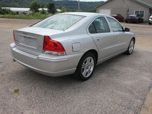 Used 2006 Volvo S60 2.5T FWD image 5