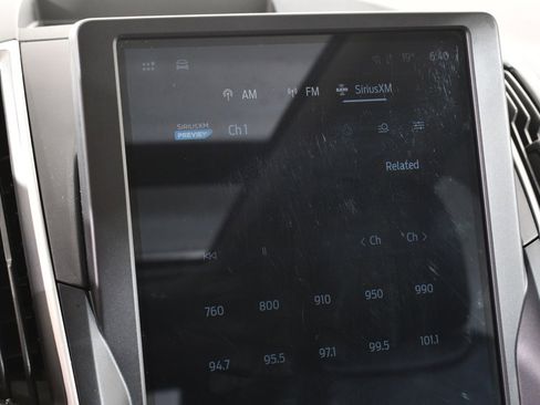 Used 2024 Ford Edge SEL w/ Convenience Package image 29