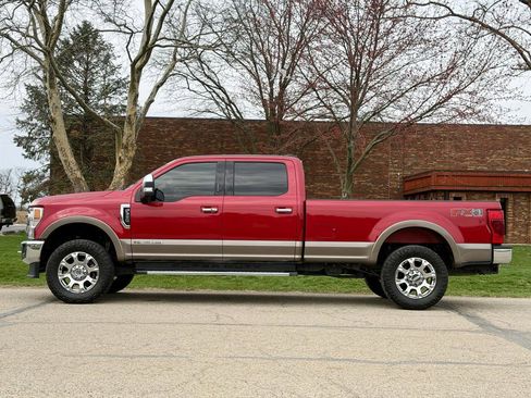 Used 2020 Ford F350 Lariat w/ Lariat Ultimate Package image 3