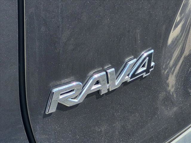 Used 2023 Toyota RAV4 XLE w/ Convenience Package FWD image 20