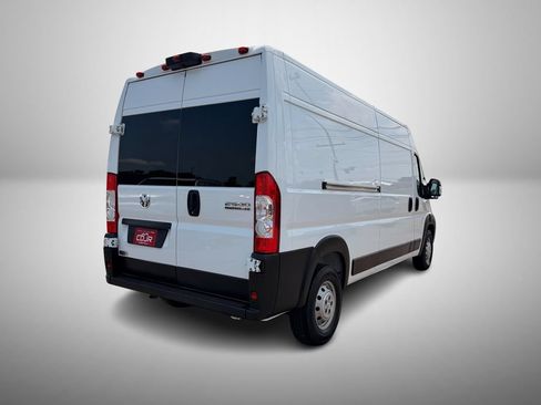 Used 2023 RAM ProMaster 2500 w/ Advance Safety Group (B) FWD image 4
