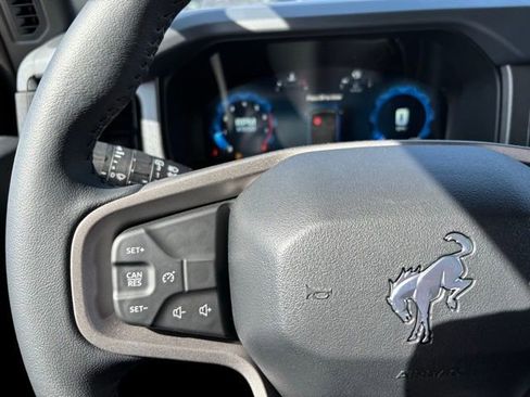 New 2026 Ford Bronco Badlands w/ Sasquatch Package image 24