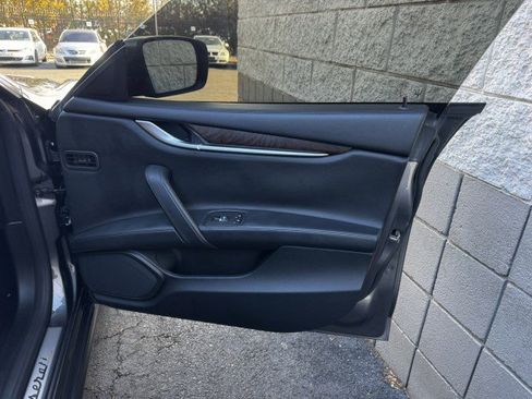 Used 2015 Maserati Ghibli S Q4 image 19