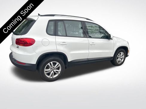 Used 2017 Volkswagen Tiguan S AWD/4WD image 5