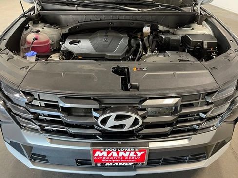 Used 2025 Hyundai Tucson SEL FWD image 9