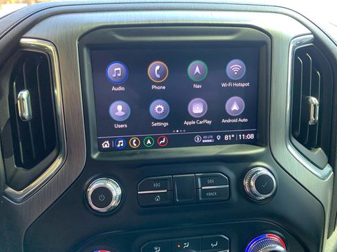 Used 2022 GMC Sierra 2500 Denali w/ Denali Ultimate Package AWD/4WD image 34