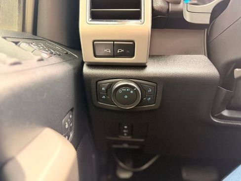 Used 2021 Ford F250 Lariat w/ Lariat Value Package image 60