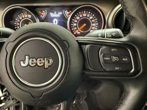 Used 2019 Jeep Wrangler Unlimited Sport S image 28