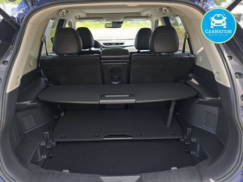 Used 2018 Nissan Rogue SL w/ Premium Package AWD/4WD image 9