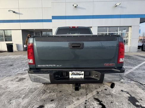 Used 2009 GMC Sierra 2500 SLT w/ SLT Convenience Package image 10