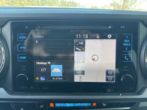 Used 2019 Toyota Tacoma TRD Sport image 30