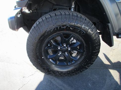 Used 2022 Jeep Wrangler Unlimited Sport image 12