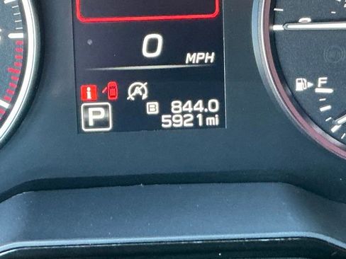 Certified 2025 Subaru Outback image 30