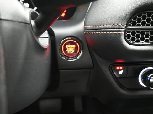 Used 2024 Honda HR-V Sport image 11