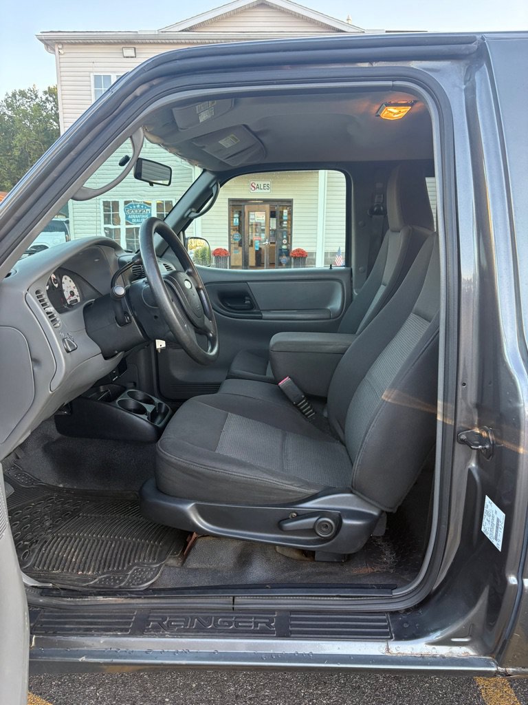 Used 2004 Ford Ranger XL RWD image 9