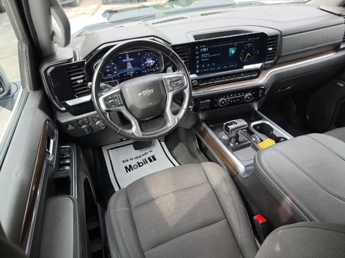 Certified 2024 Chevrolet Silverado 1500 LT Trail Boss w/ Convenience Package II AWD/4WD image 8