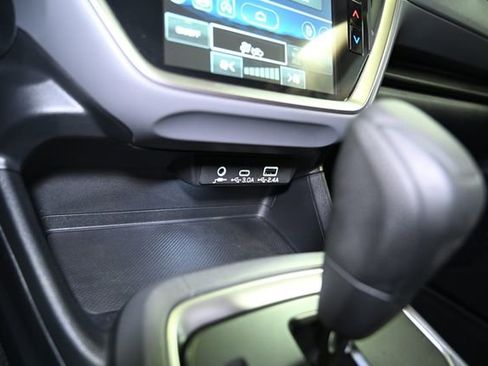 Used 2025 Subaru Crosstrek 2.0i Premium w/ Crosstrek Mirror Package image 30