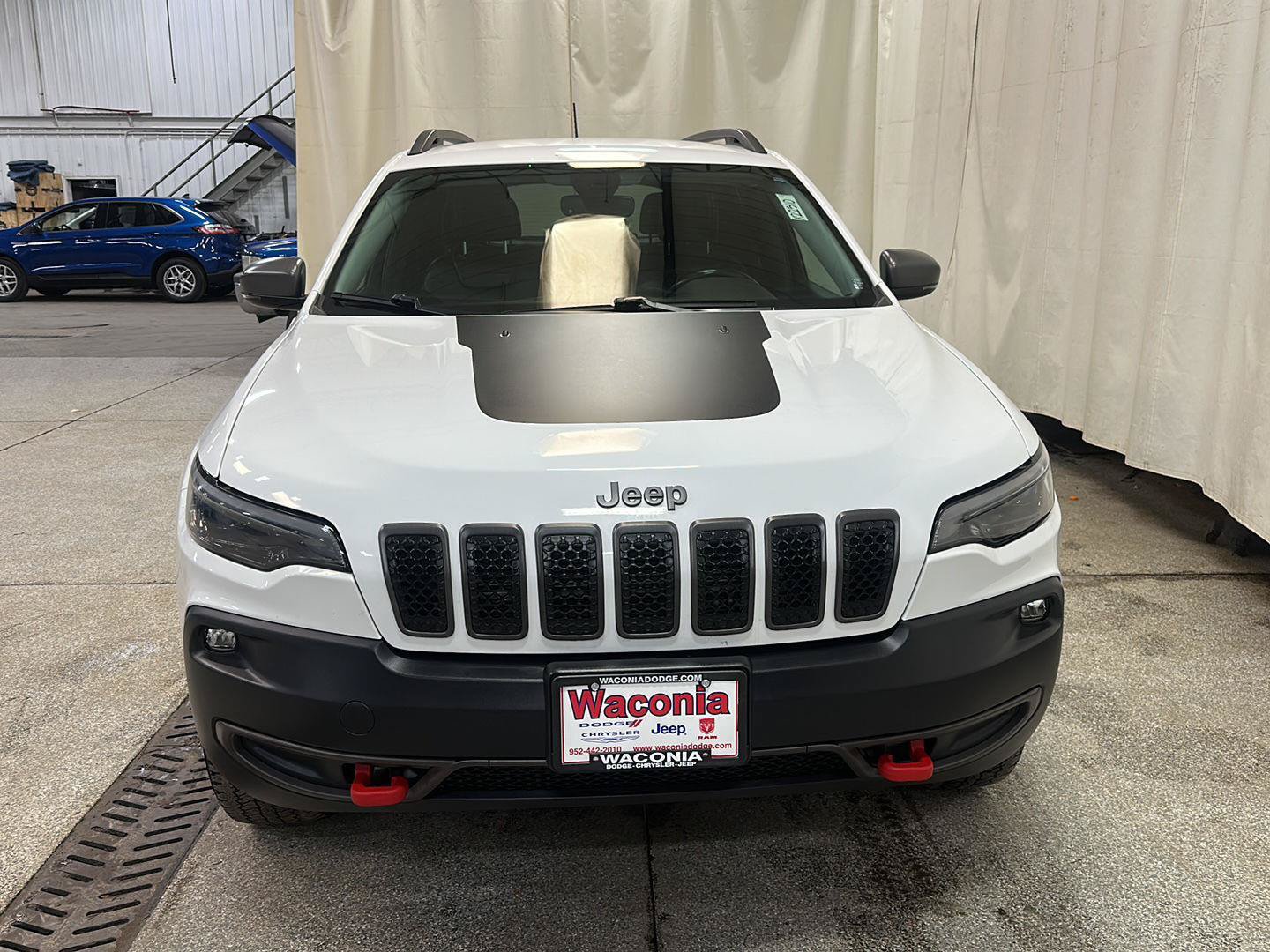 Used 2020 Jeep Cherokee Trailhawk w/ Comfort/Convenience Group AWD/4WD image 8