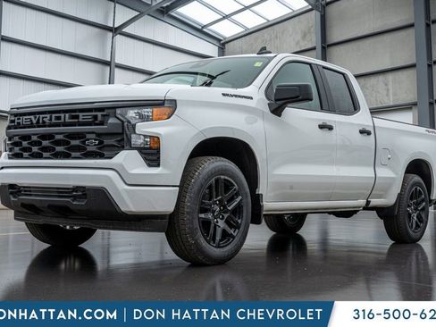 New 2026 Chevrolet Silverado 1500 Custom image 1