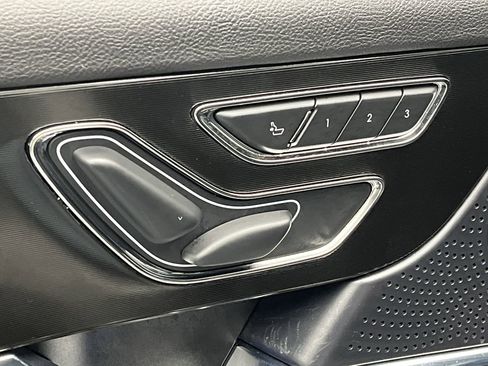 Used 2024 Lincoln Corsair Reserve w/ Equipment Group 201A image 12