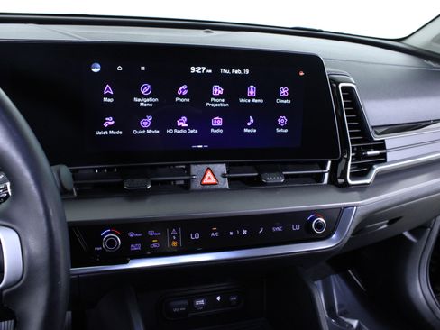 Used 2023 Kia Sportage SX image 25