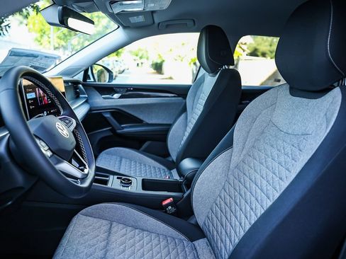 New 2026 Volkswagen Tiguan S image 26