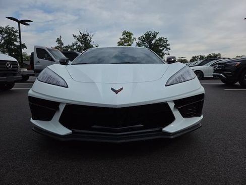 Used 2024 Chevrolet Corvette Stingray Coupe w/ Z51 Performance Package RWD image 12