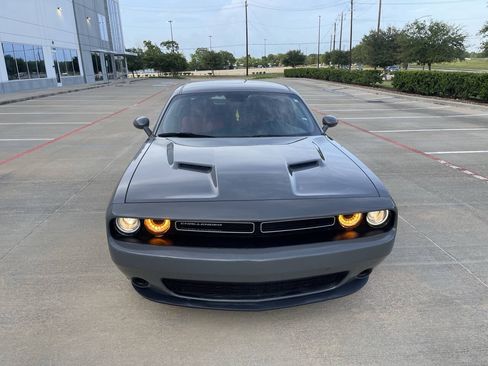 Used 2019 Dodge Challenger SXT RWD image 24