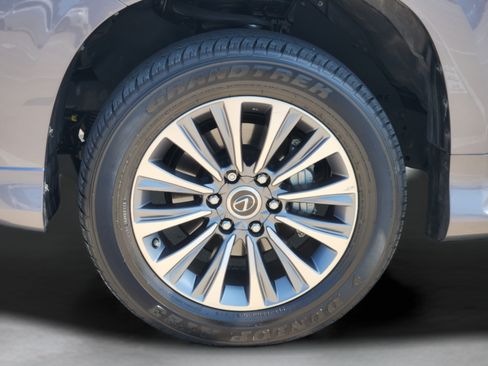 Used 2023 Lexus GX 460 Luxury w/ Accessory Package AWD/4WD image 44