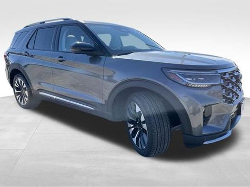 New 2026 Ford Explorer Platinum w/ LUX Leather Package image 9