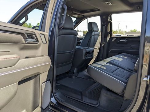 Used 2026 GMC Sierra 1500 AT4X image 44